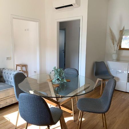 Smartspot Rosia Apartment Bagian luar foto