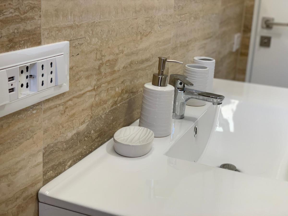 Smartspot Rosia Apartment Bagian luar foto