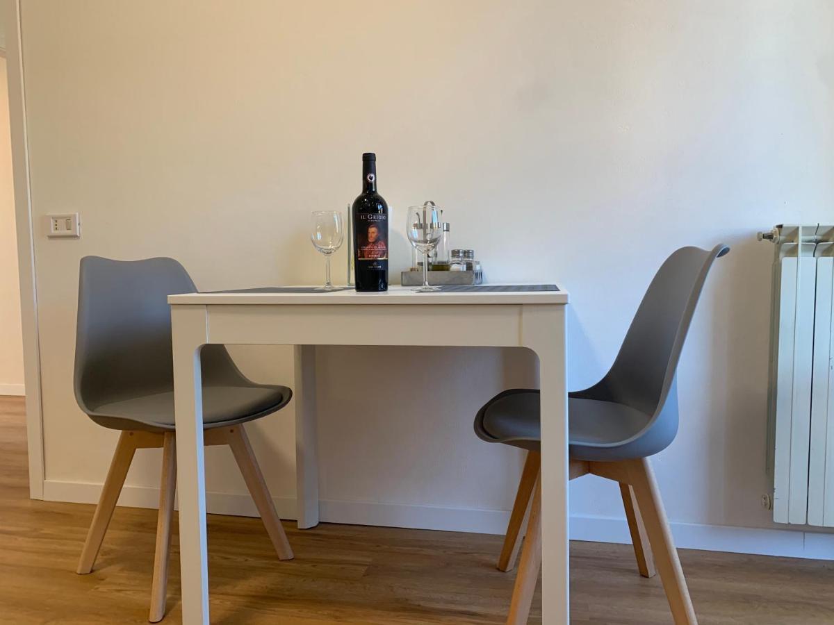 Smartspot Rosia Apartment Bagian luar foto